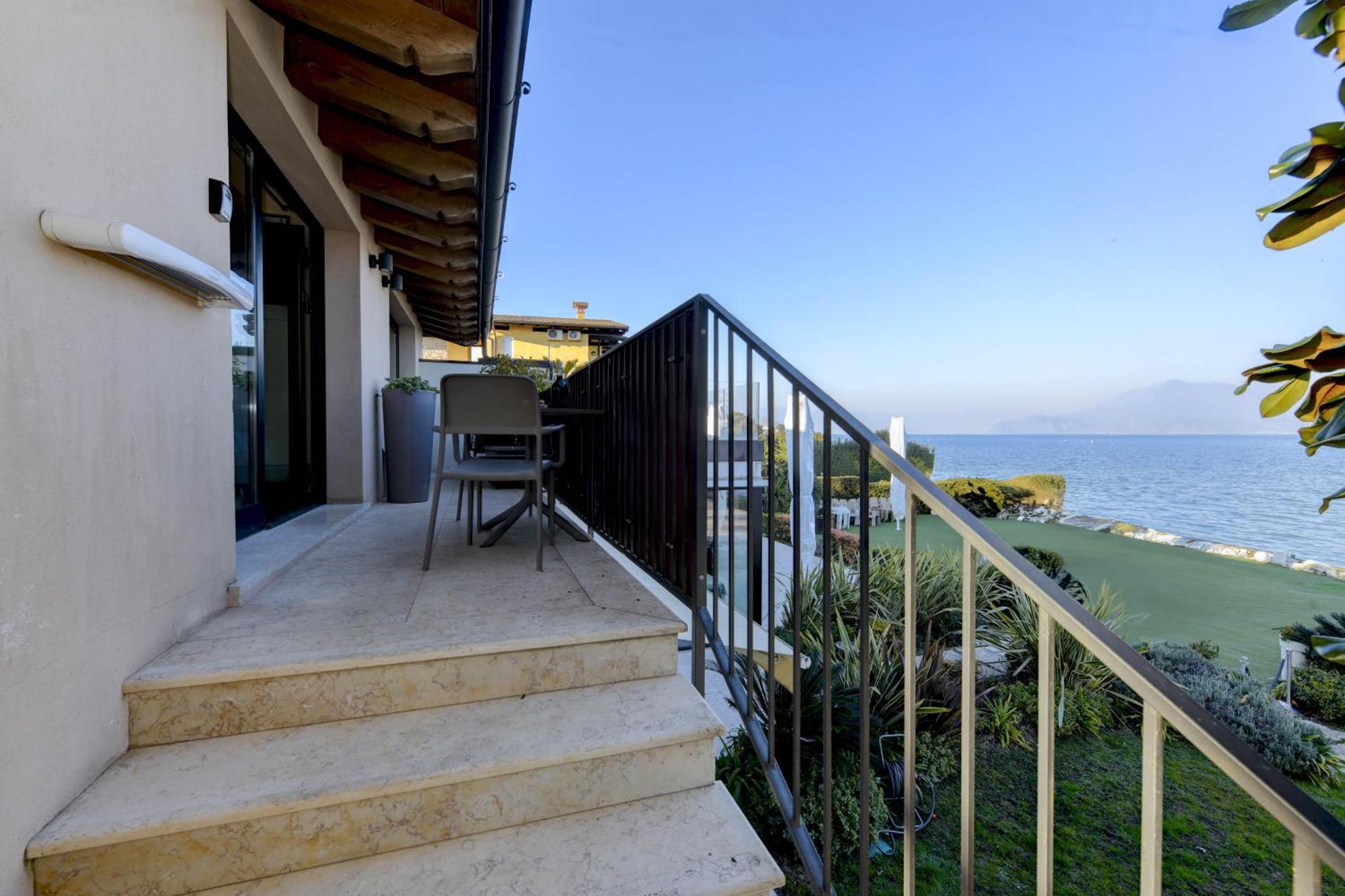 Casa Dei Pescatori Villa Sirmione Exteriör bild