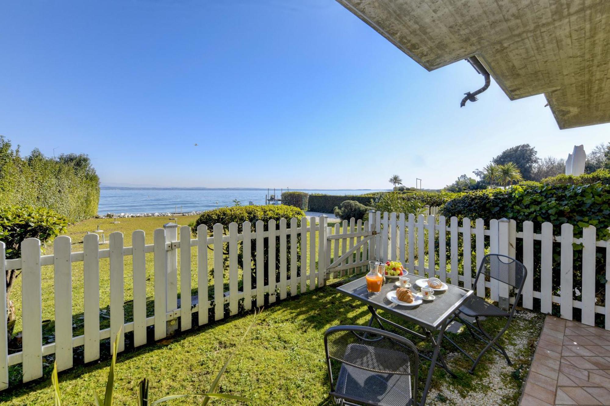 Casa Dei Pescatori Villa Sirmione Exteriör bild